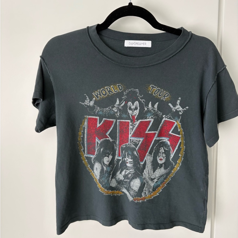 Daydreamer KISS World Tour Graphic Tee – Vintage Black | XS ❤️ - Picture 8 of 9